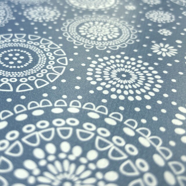 Tafelzeil bedrukt mandala's staalblauw
