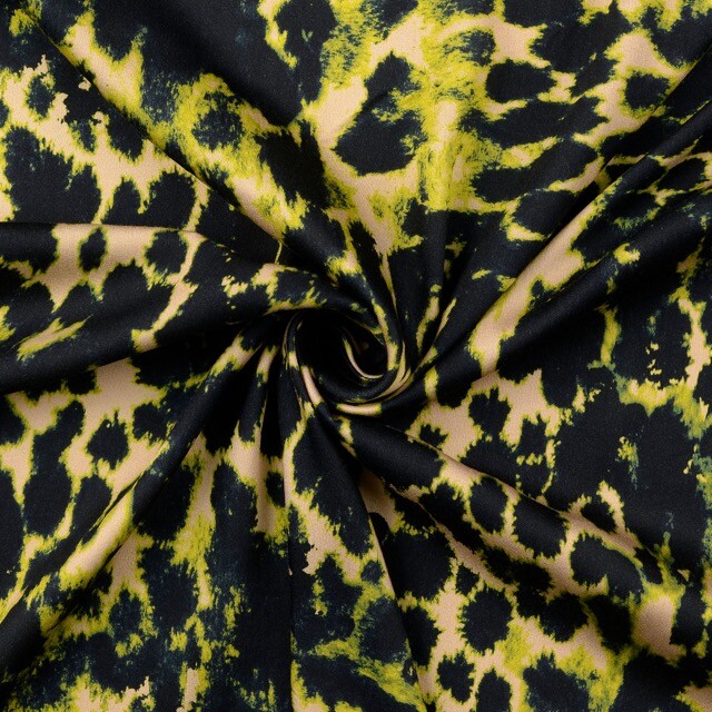 Viscose satijn digitaaldruk dierenhuid groen