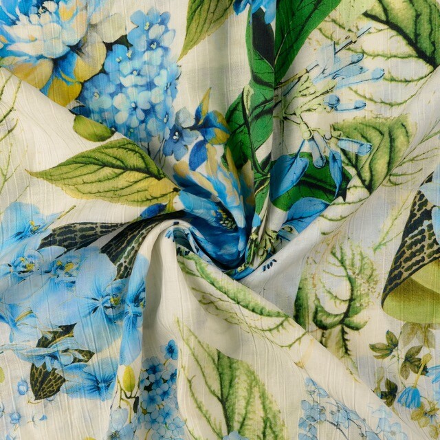 Viscose poplin crushed digitaaldruk bloemen blauw