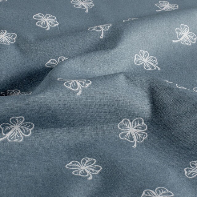 Katoen poplin klavertjes staalblauw