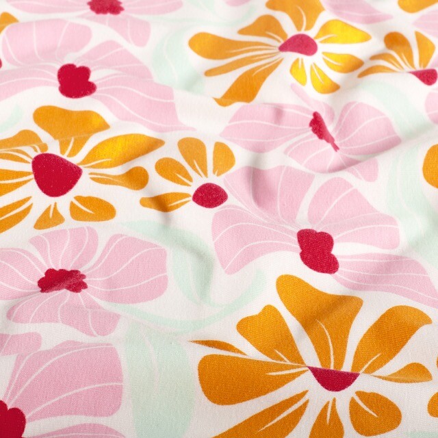 Katoen tricot bloemen offwhite